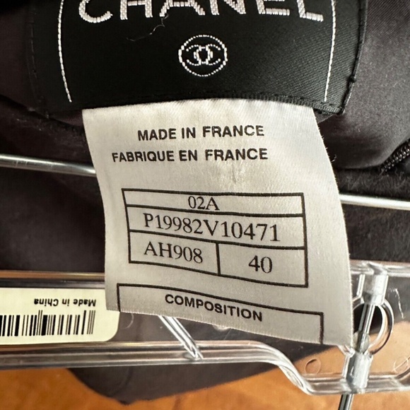 Authentic Chanel straight wool/cashmere skirt size 40 Made in France - Picture 5 of 8